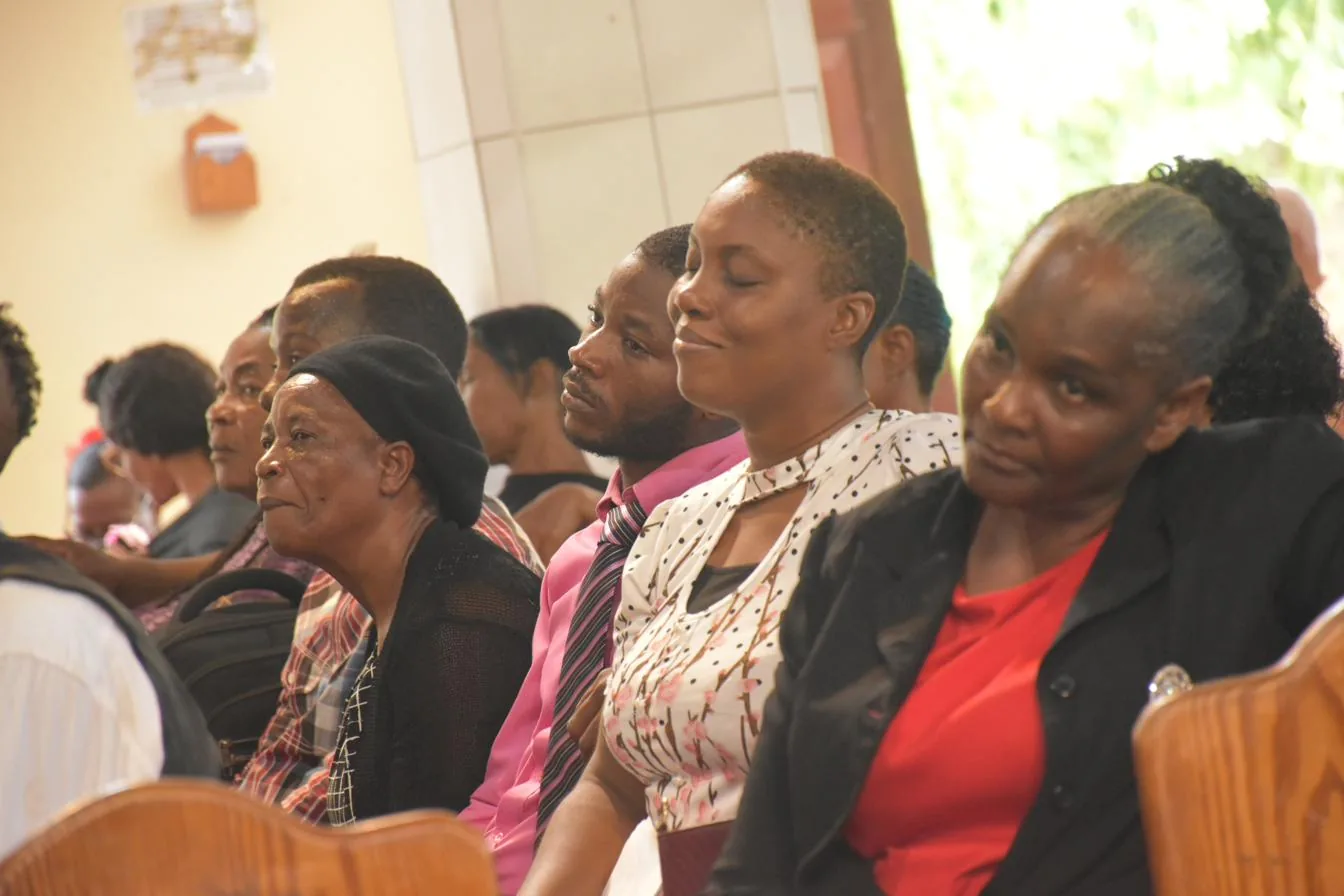 The congregation during the sermon